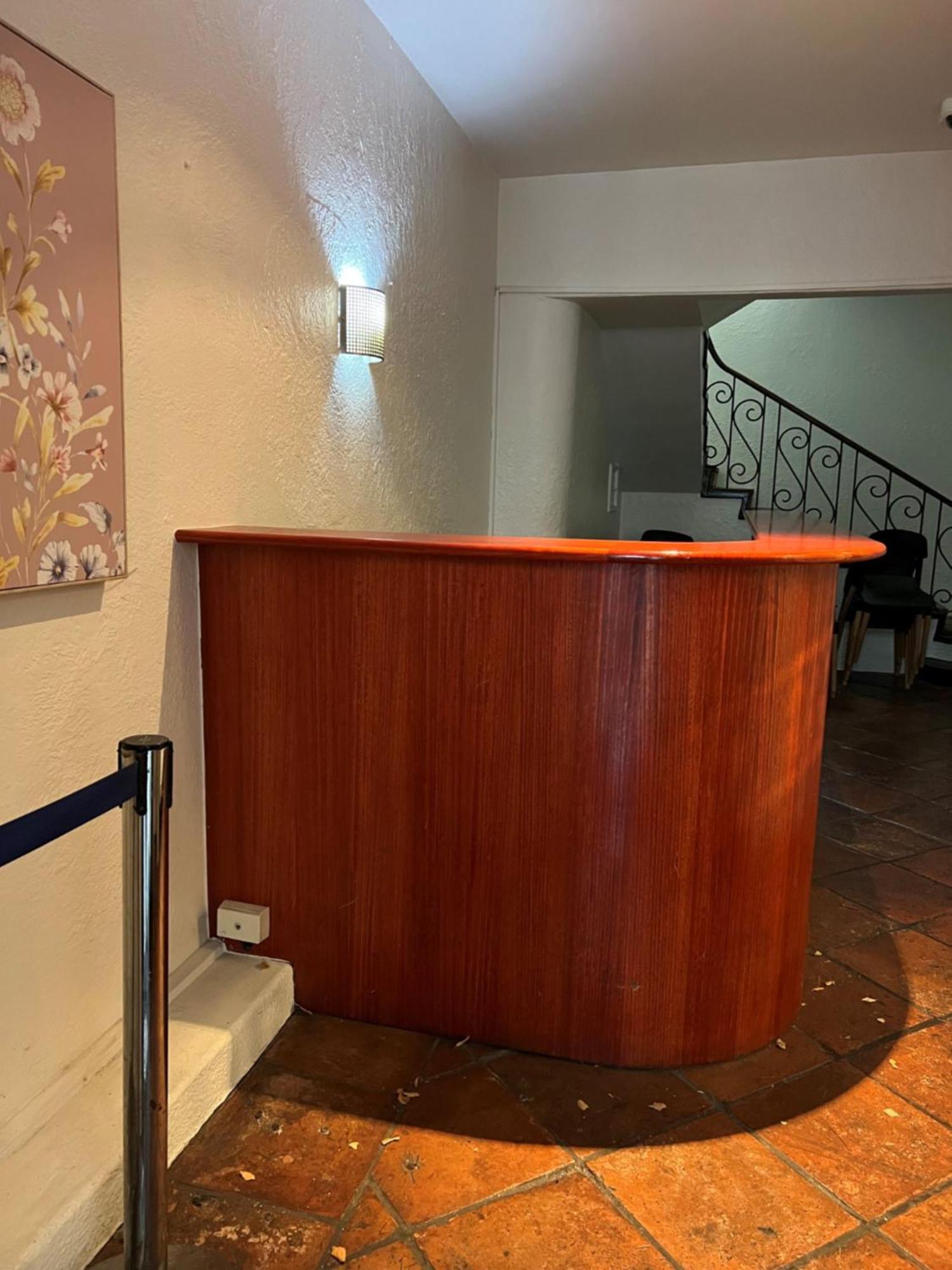 Star Bar Cafe & Hotel Лонсестон Экстерьер фото