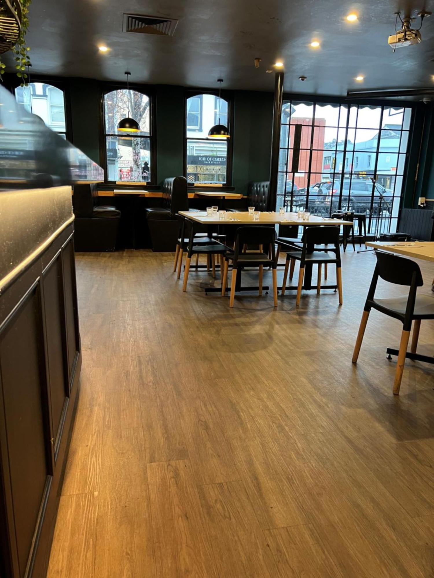 Star Bar Cafe & Hotel Лонсестон Экстерьер фото